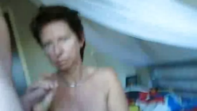 Sexy Asian freeporn reife frauen lässt mich ihr Gesicht sprühen