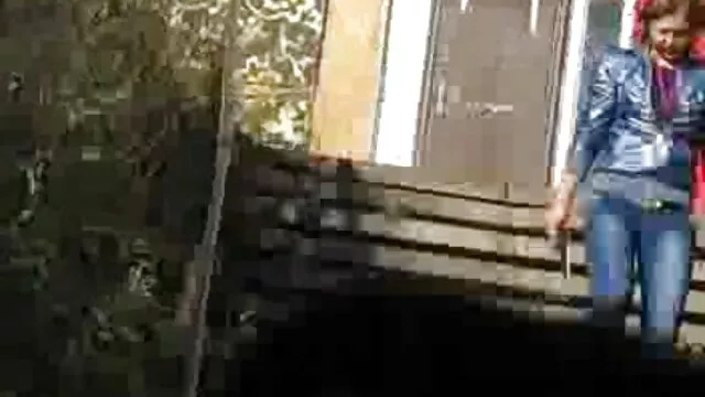 Zwei schöne shemales haben Spaß mit BF Hahn sexgeile reife frauen