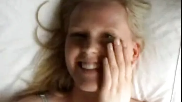 Exotische Schönheit geile reife alte frauen Selena Ali liebt es zu deepthroat