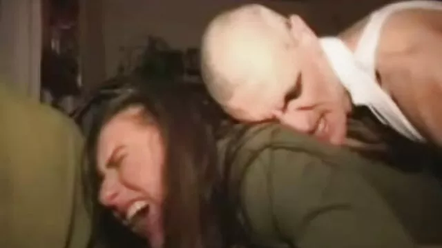 Fütterung beider reife dame sex Babes mit einer Ladung